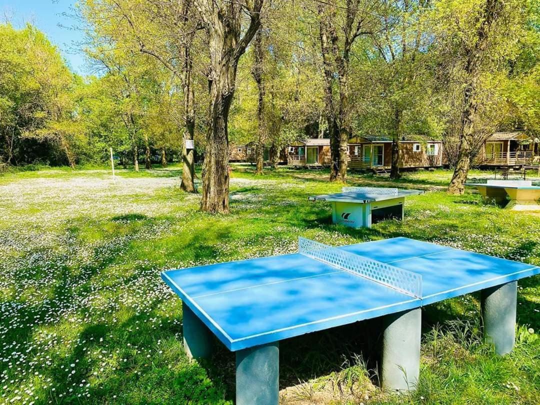 Camping en Ardeche Le Lion Bourg-Saint-Andéol Buitenkant foto