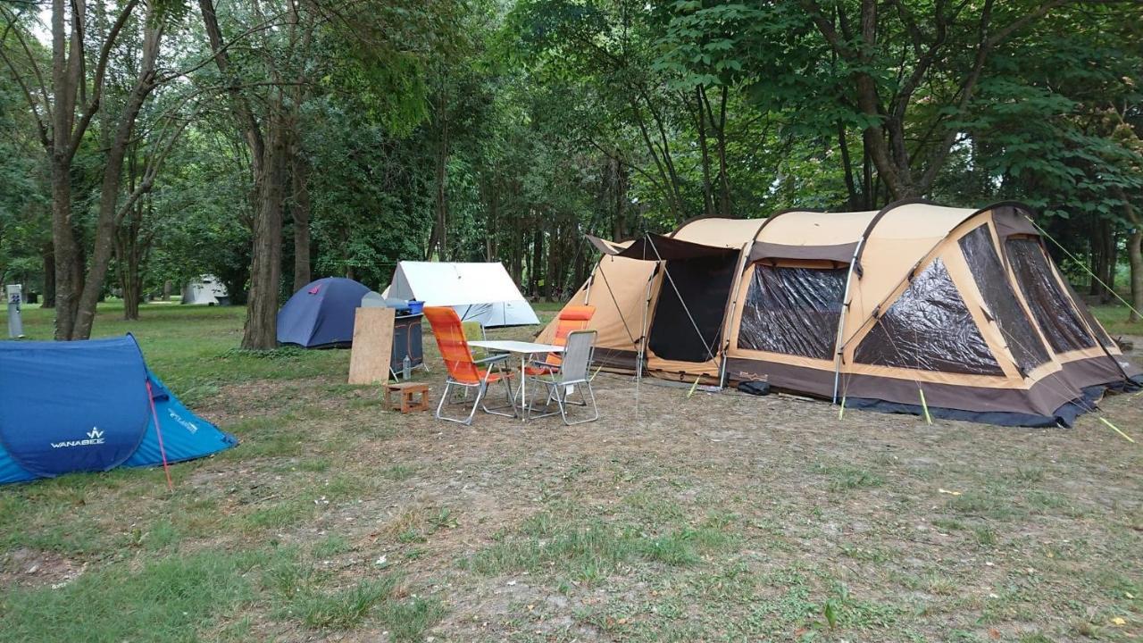 Camping en Ardeche Le Lion Bourg-Saint-Andéol Buitenkant foto